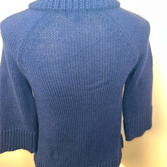 Gap Small 3/4 sleeve, navy sweater with a zipper and drawstring. - Picture 7 of 12